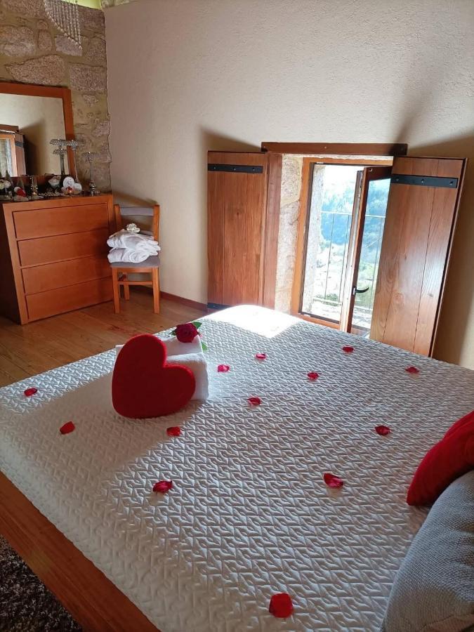 Casa Favo De Mel - Jacuzzi Privado & Lareira - Piscina Hotel Arcos de Valdevez Ngoại thất bức ảnh