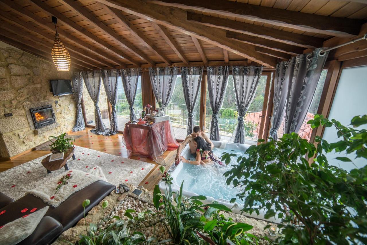 Casa Favo De Mel - Jacuzzi Privado & Lareira - Piscina Hotel Arcos de Valdevez Ngoại thất bức ảnh