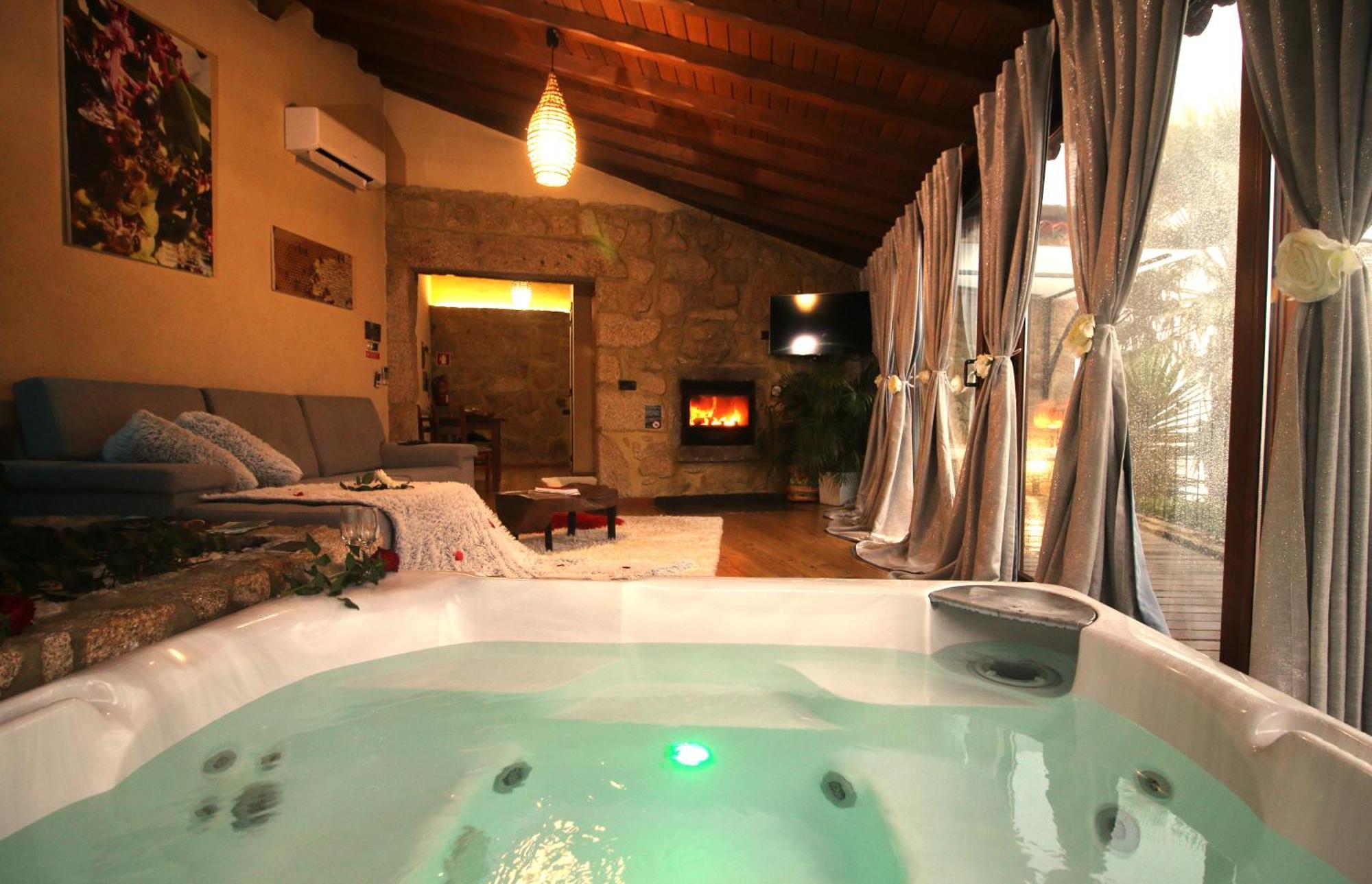 Casa Favo De Mel - Jacuzzi Privado & Lareira - Piscina Hotel Arcos de Valdevez Ngoại thất bức ảnh